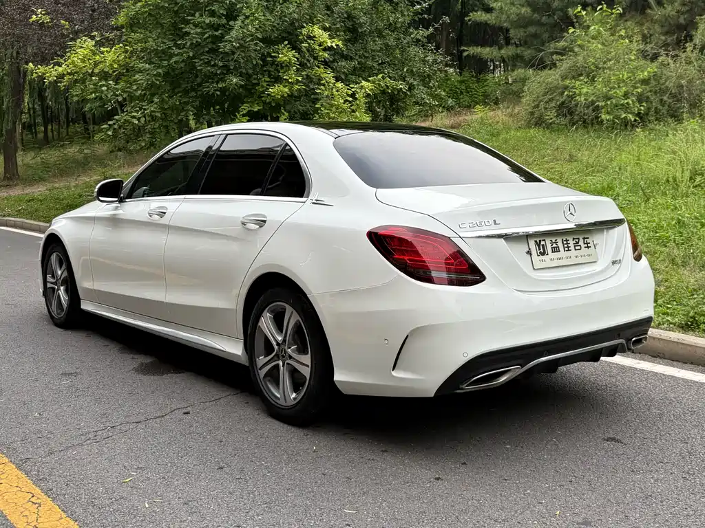 Mercedes-Benz C-Class 2019 — фото 4