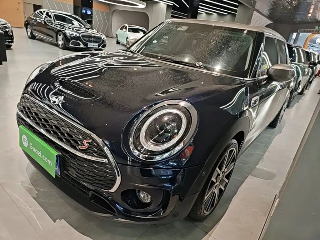 MINI Clubman 2021