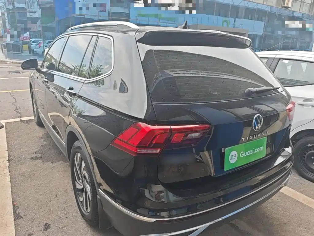 Volkswagen Tiguan L 2022