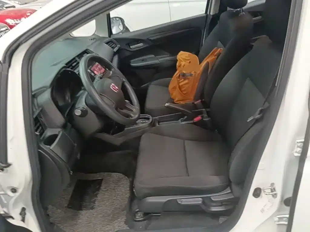 Honda Fit 2019 — фото 15