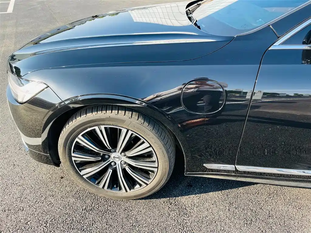 Volvo S90 PHEV 2021 — фото 8