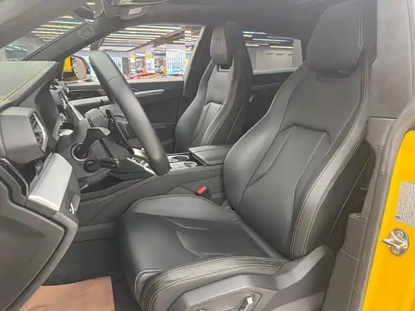 Lamborghini Urus 2019