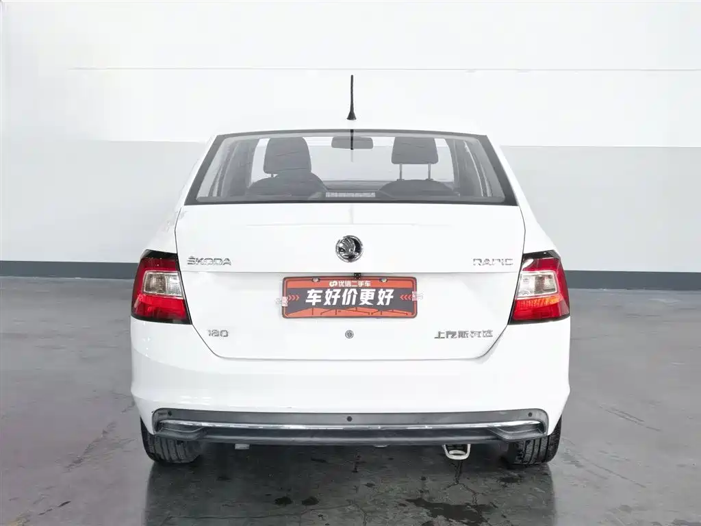 Skoda Rapid 2018 — фото 4