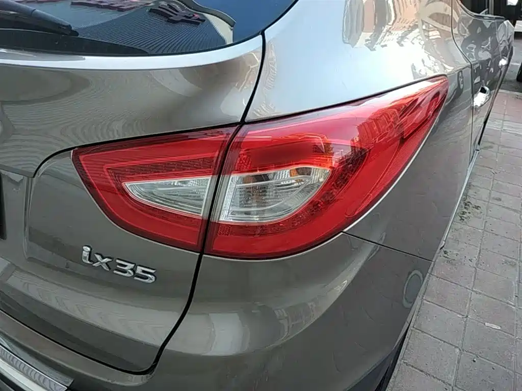 Hyundai ix35 2016 — фото 8