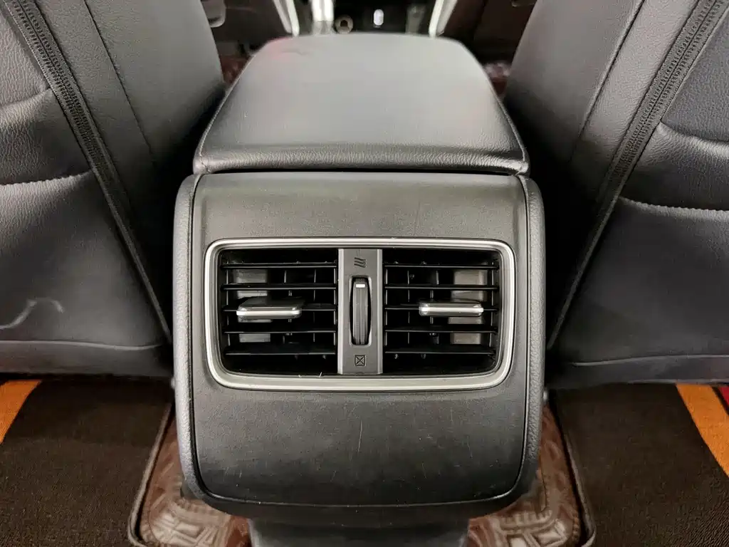 Honda Accord 2019 — фото 13