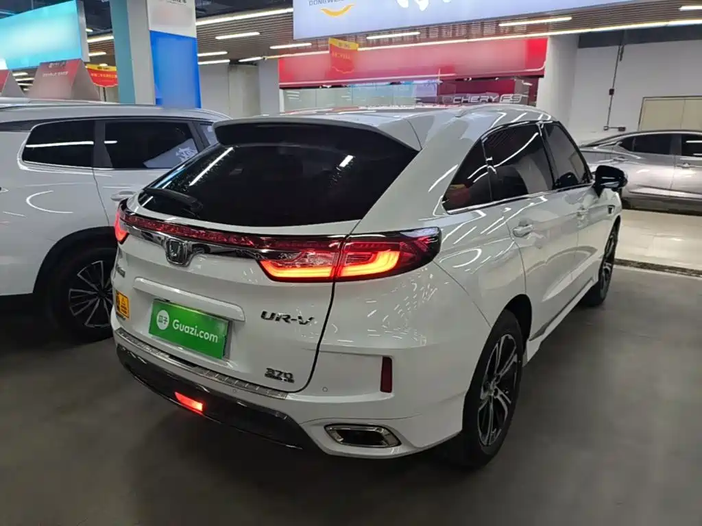 Honda UR-V 2017 — фото 7