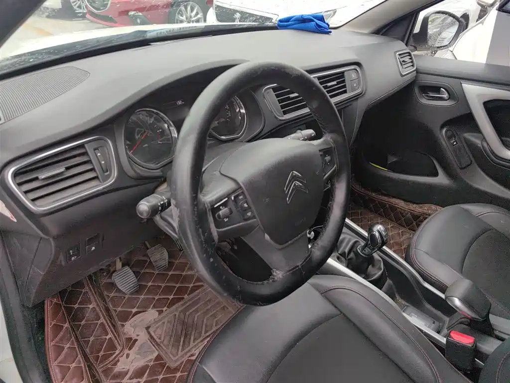 Citroen C3-XR 2016 — фото 16