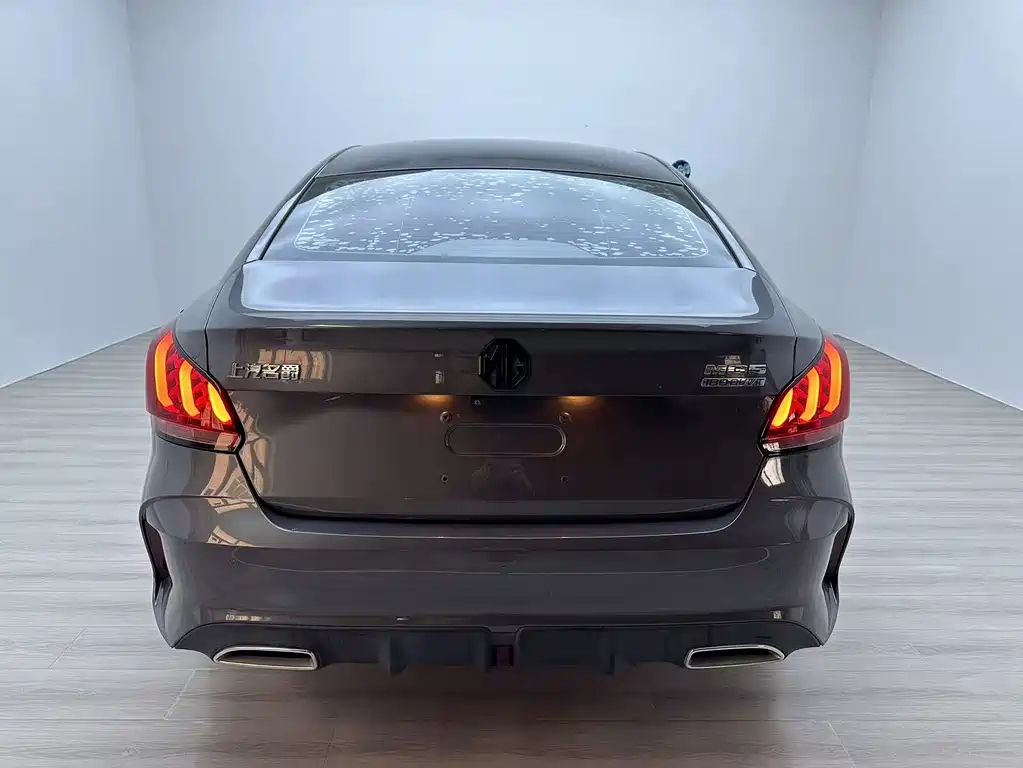 MG MG5 2023
