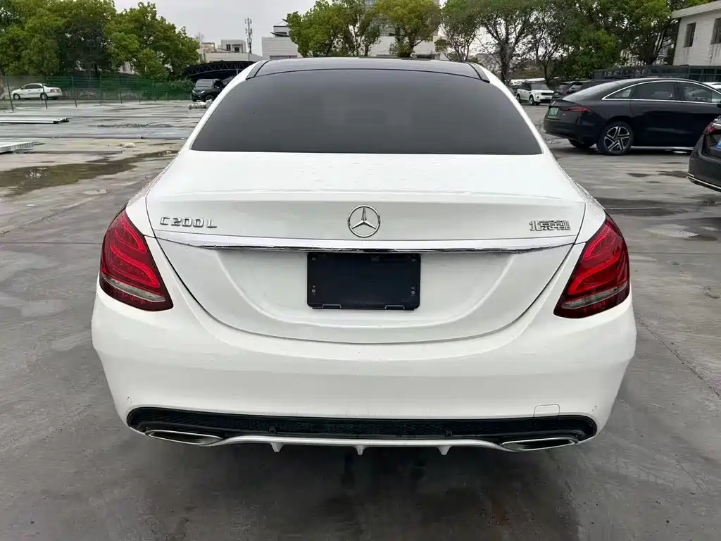 Mercedes-Benz C-Class 2016