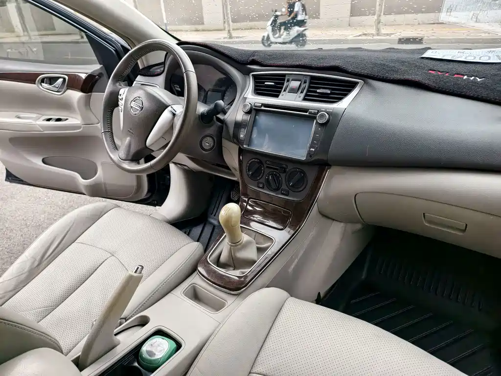 Nissan Sylphy 2014