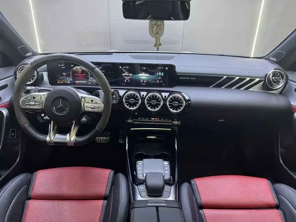 Mercedes-Benz CLA AMG 2021 — фото 3