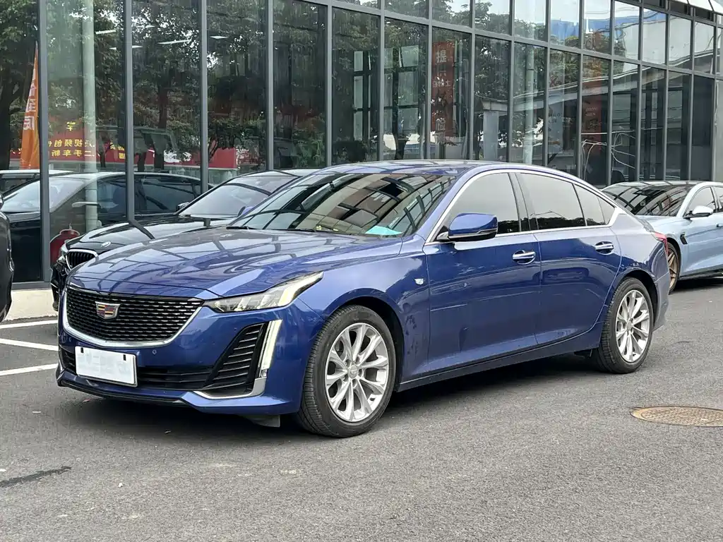 Cadillac CT5 2021 — фото 1