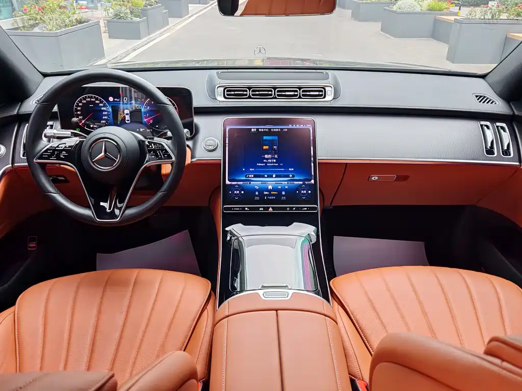 Mercedes-Benz S-Class 2025 — фото 12