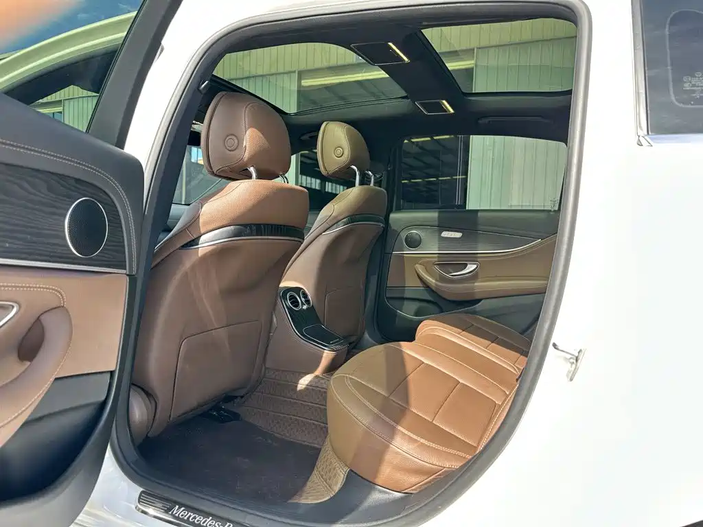 Mercedes-Benz E-Class New Energy 2022 — фото 11