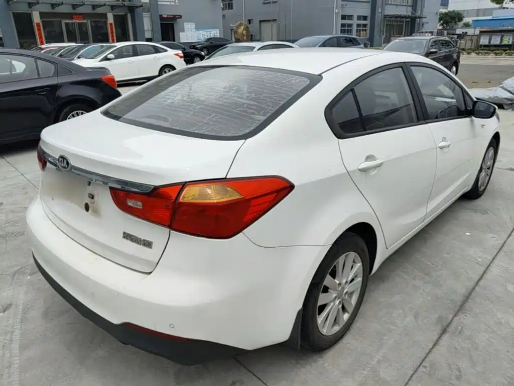 Kia K3 2016