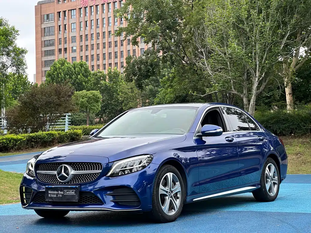 Mercedes-Benz C-Class 2019