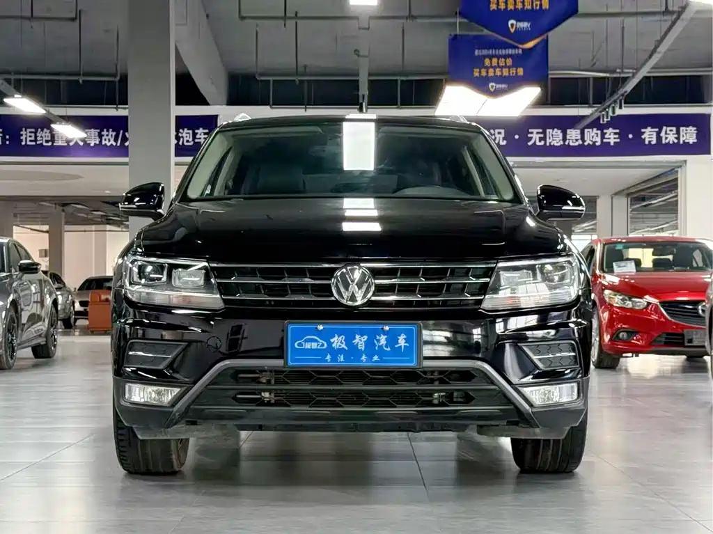 Volkswagen Tiguan L 2021 — фото 2