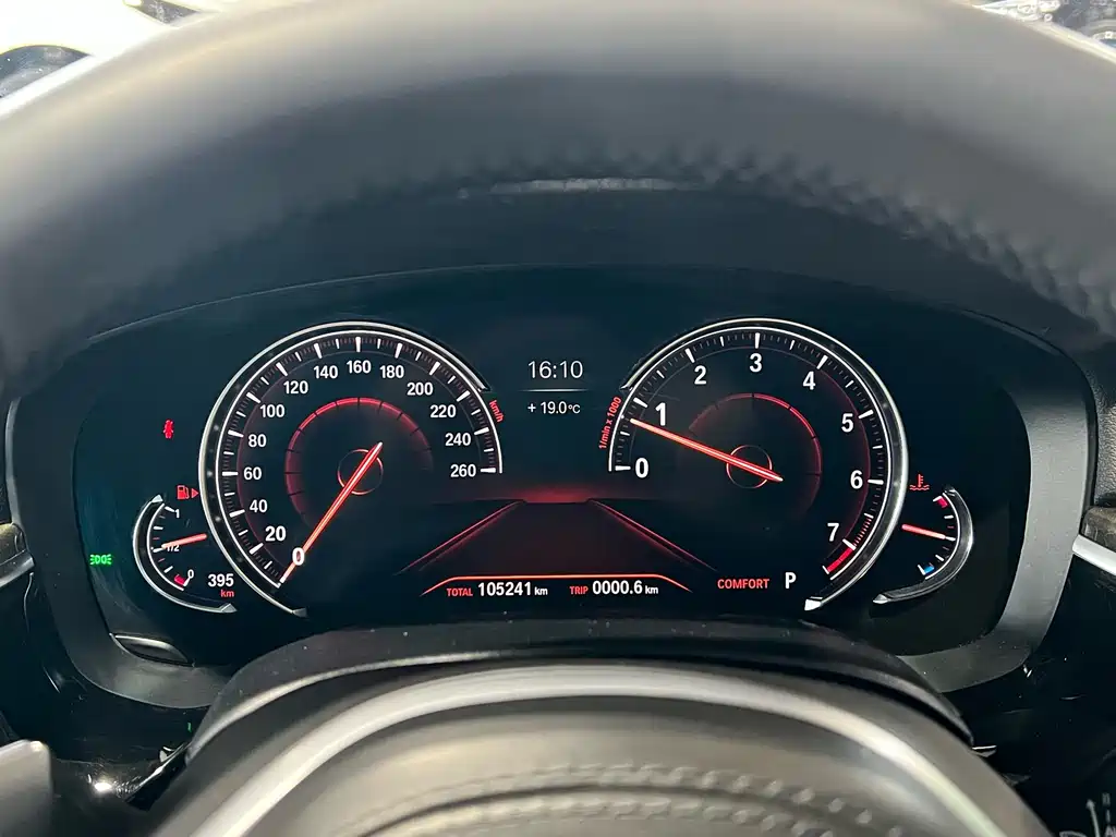 BMW 6 Series GT 2018 — фото 17