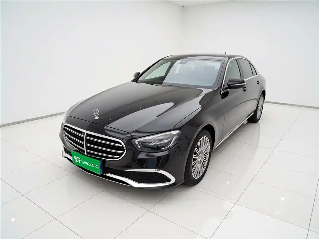 Mercedes-Benz E-Class 2023 — фото 2
