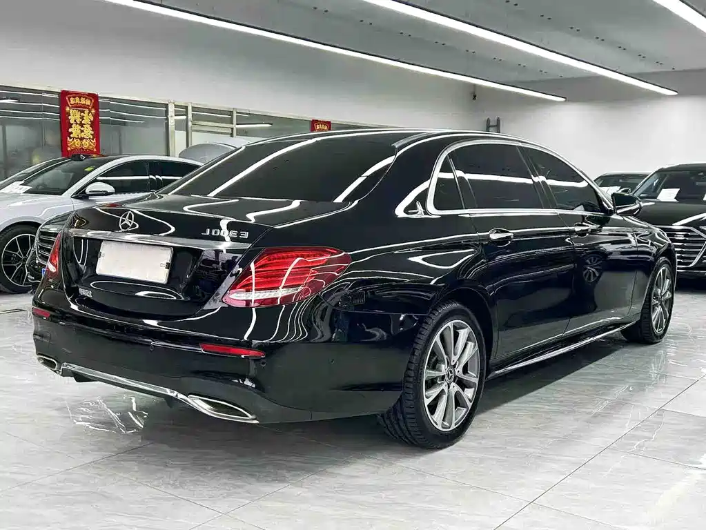 Mercedes-Benz E-Class 2018