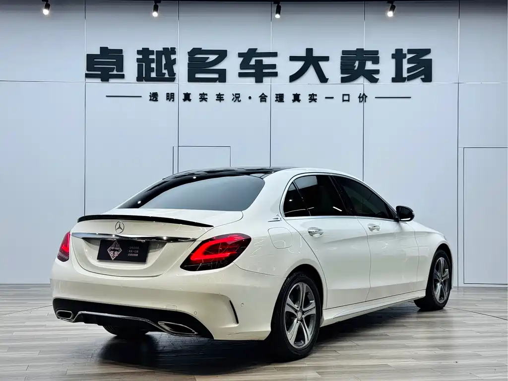 Mercedes-Benz C-Class 2019 — фото 7
