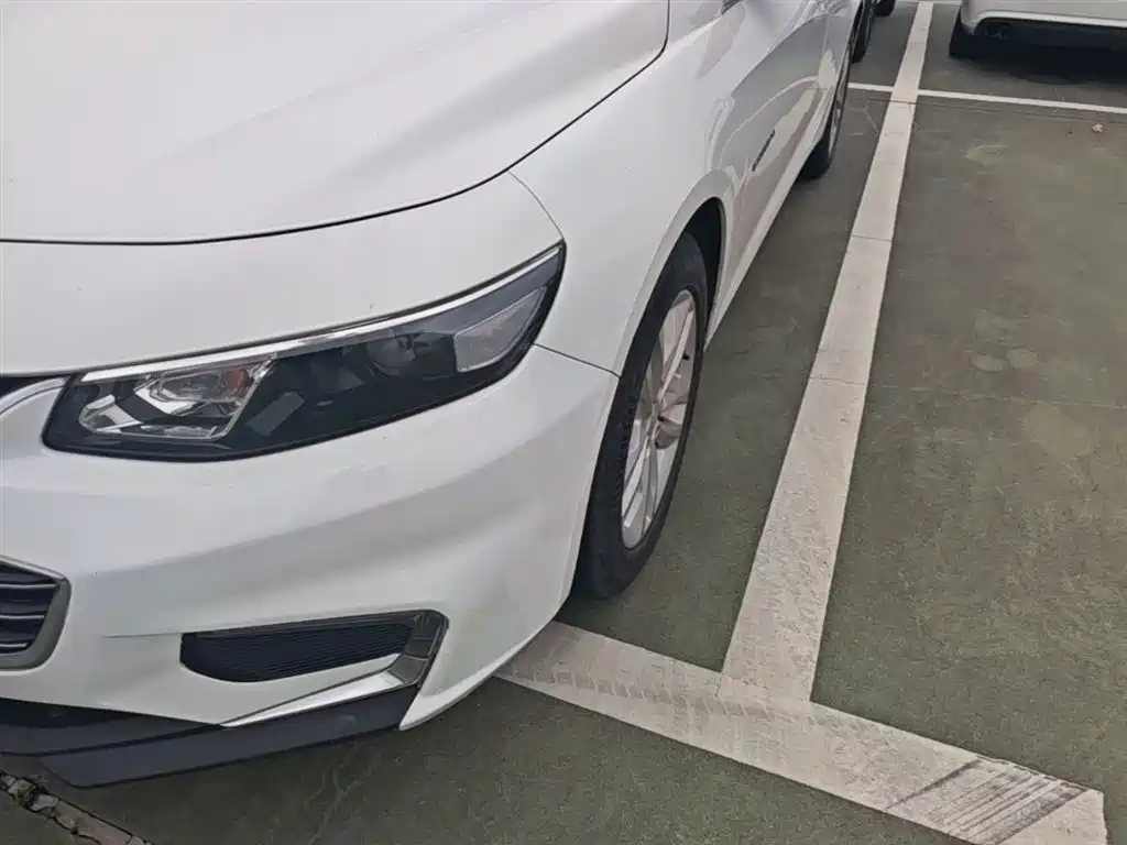 Chevrolet Malibu XL 2016 — фото 24