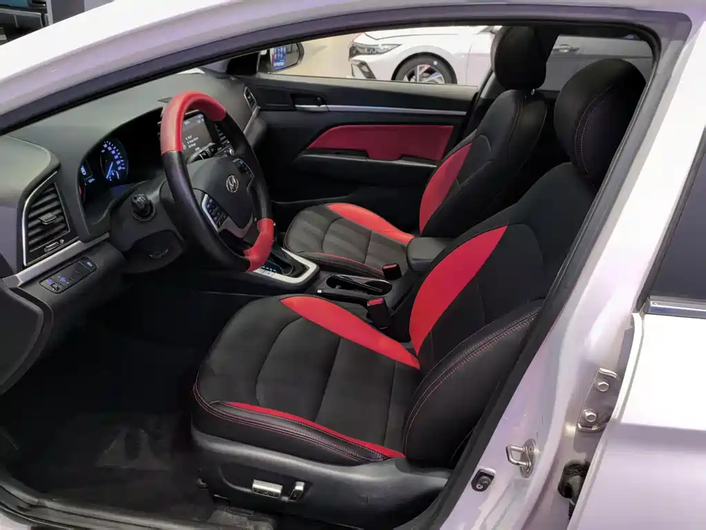 Hyundai Celesta 2018 — фото 4