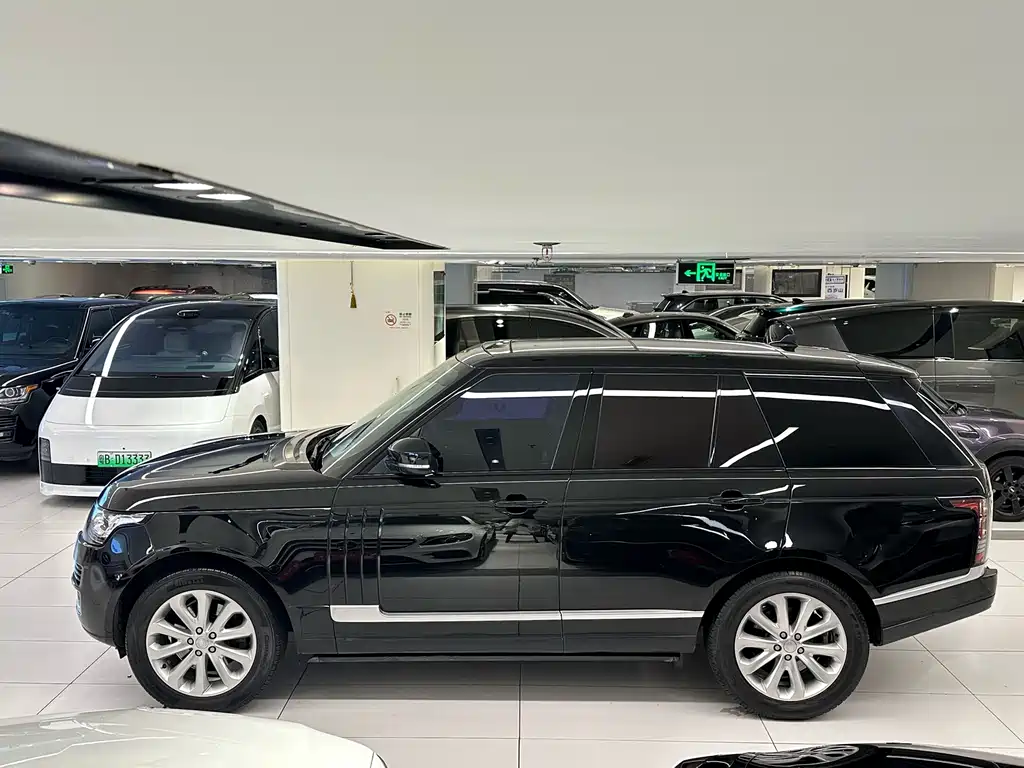 Land Rover Range Rover 2017 — фото 22