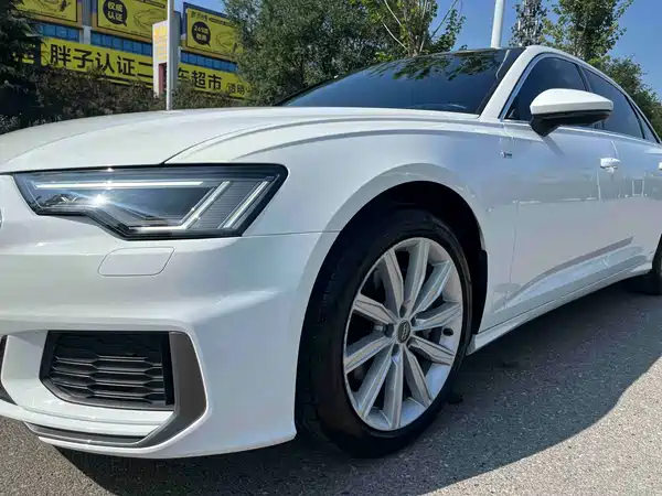 Audi A6L 2020