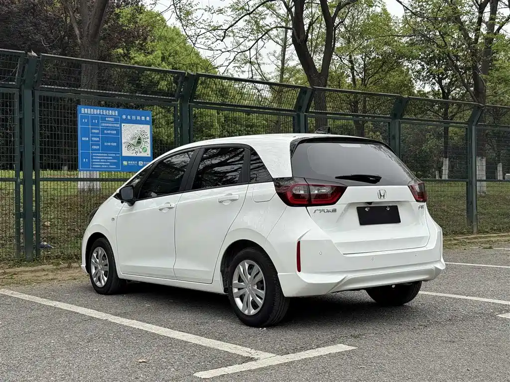 Honda Fit 2022 — фото 12