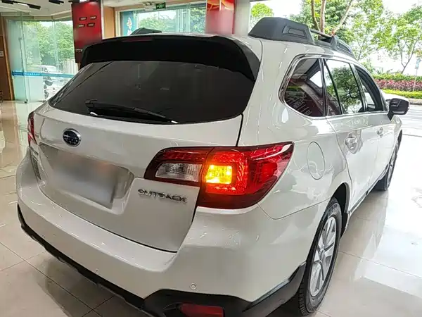 Subaru Outback 2017