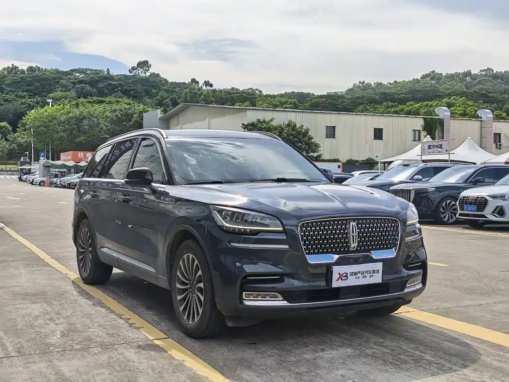Lincoln Aviator 2021