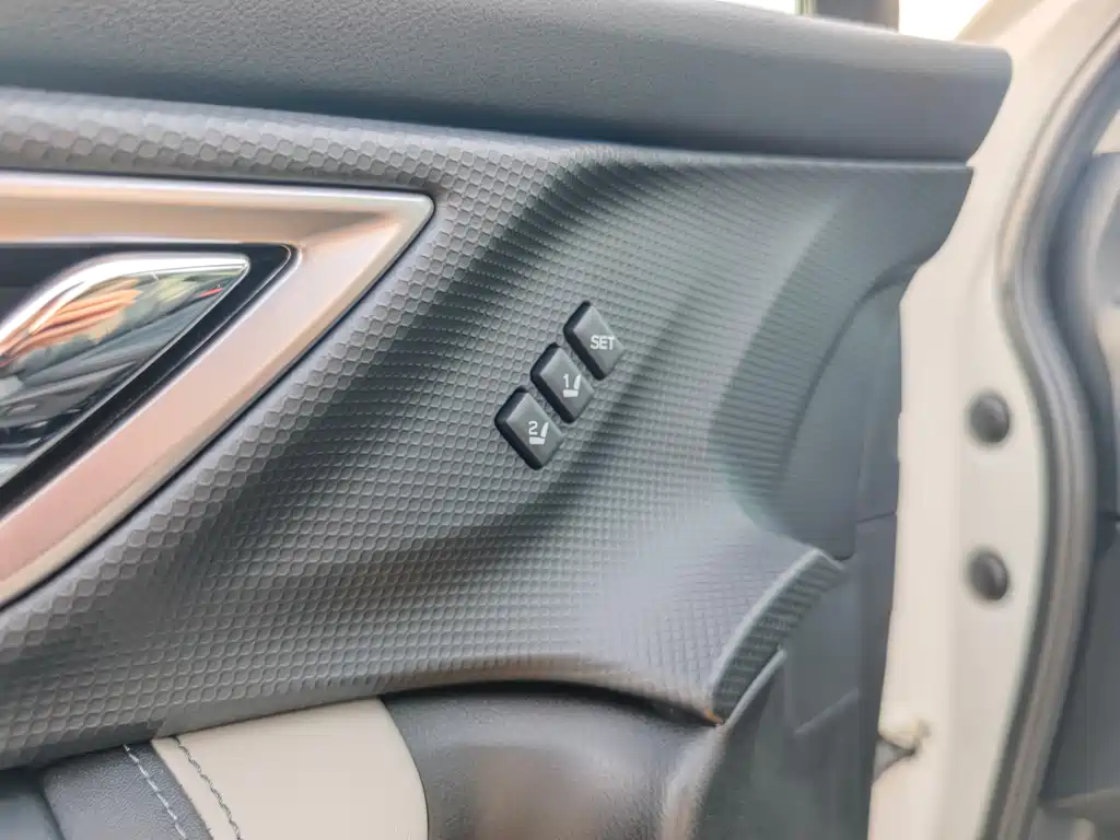 Subaru Forester 2022 — фото 15