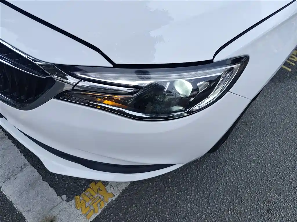 Buick Excelle 2019 — фото 24