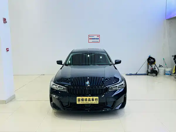 BMW 3 Series 2024