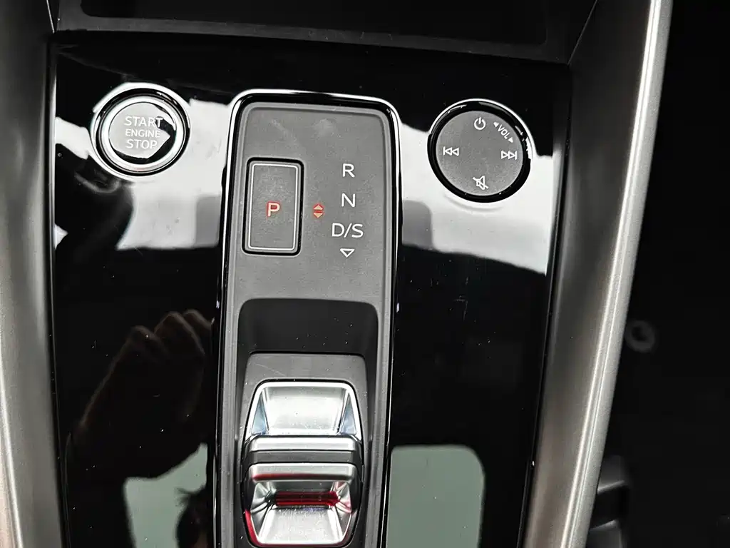 Audi A3 2022 — фото 22