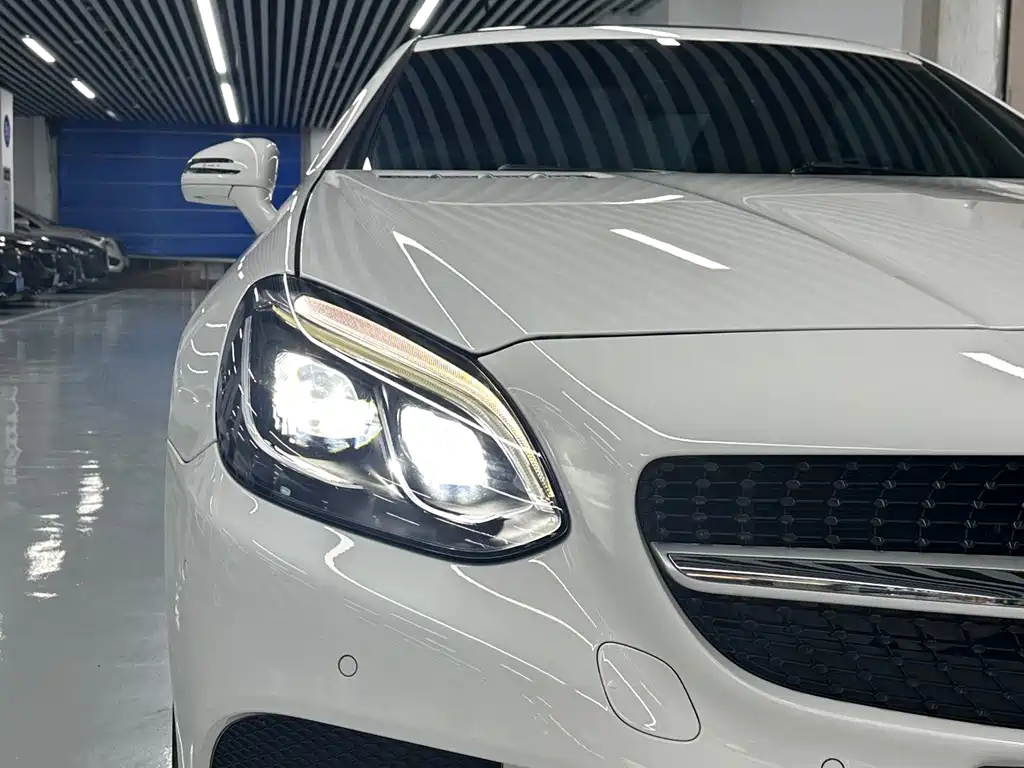 Mercedes-Benz SLC 2019 — фото 16