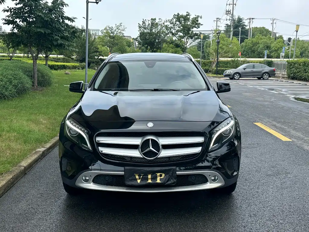 Mercedes-Benz GLA 2016