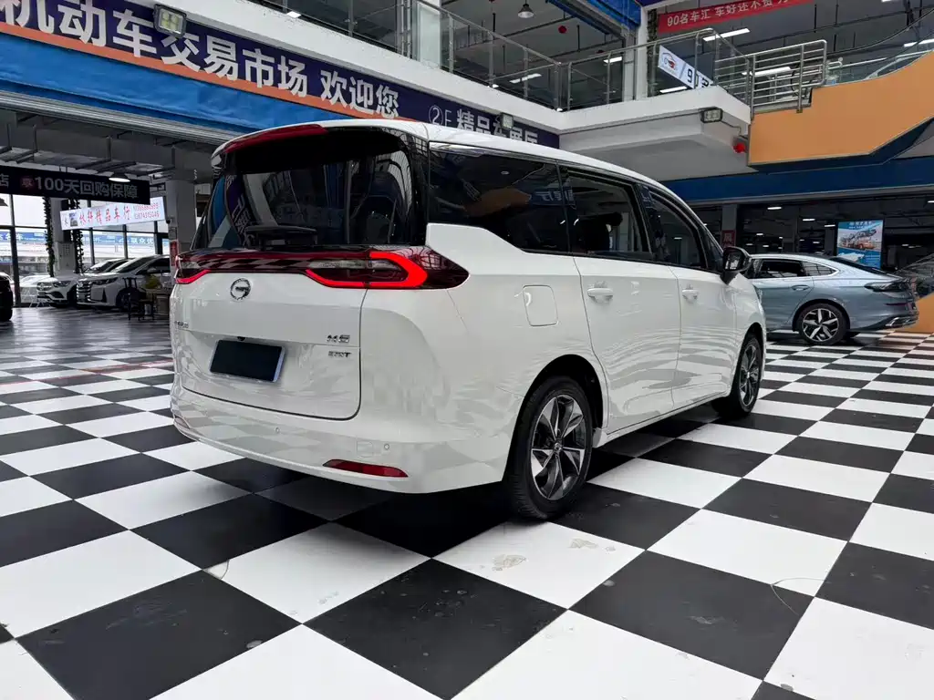 GAC Motor Trumpchi M6 2021 — фото 5