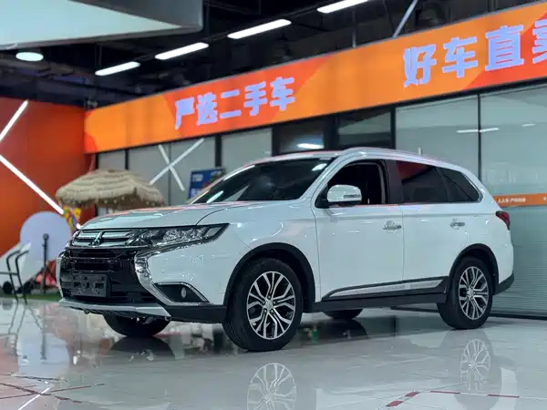 Mitsubishi Outlander 2017