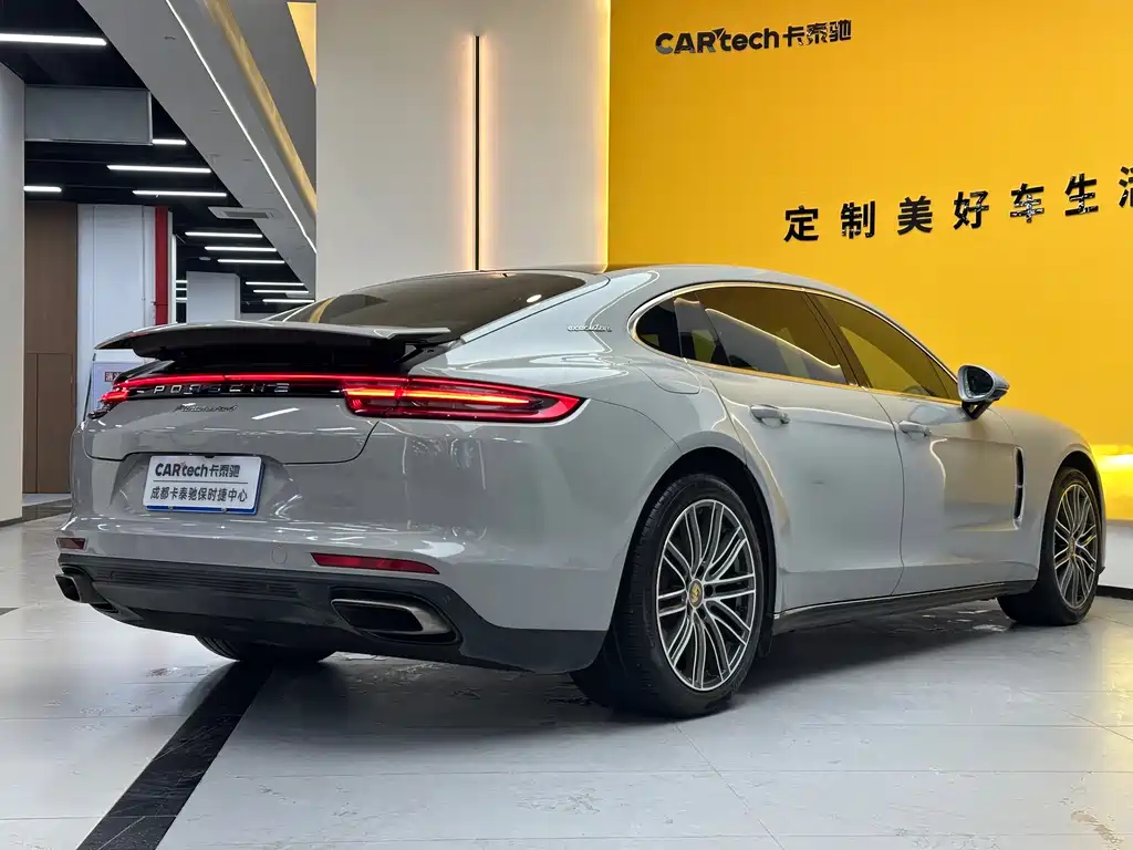 Porsche Panamera 2018 — фото 4