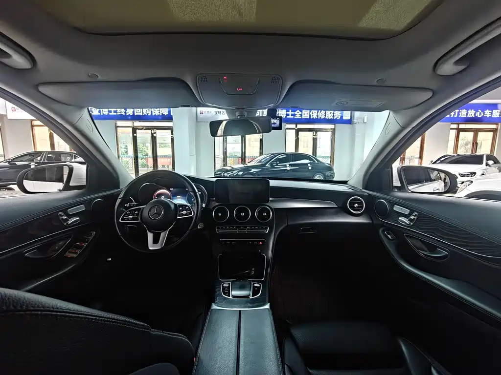 Mercedes-Benz C-Class 2019