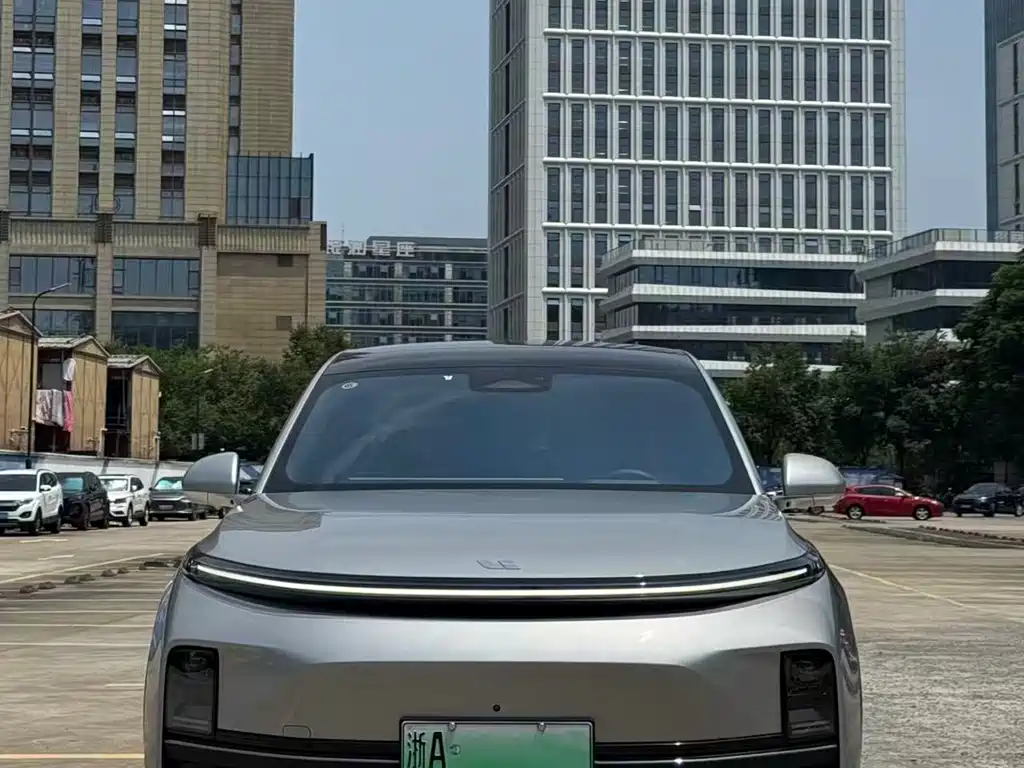 Li Auto Li L8 2023