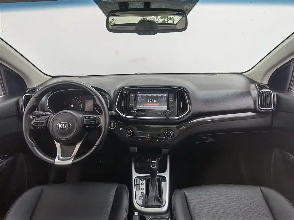 Kia KX3 2015