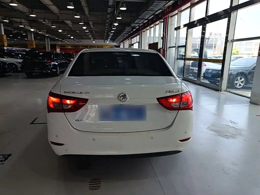 Buick Excelle GT 2015 — фото 6