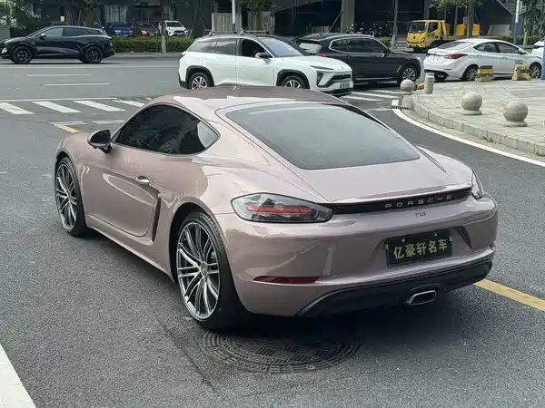 Porsche 718 2022