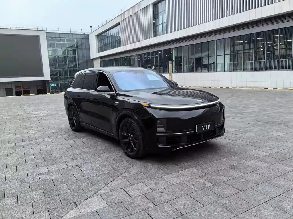 Li Auto Li L8 2023