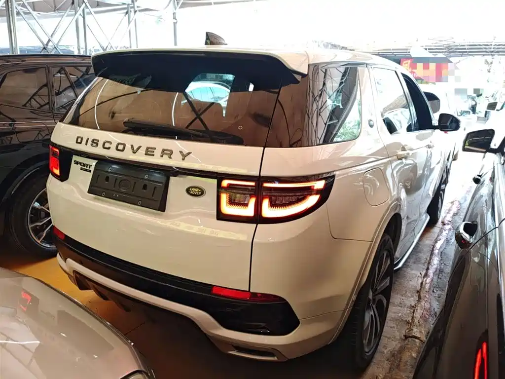 Land Rover Discovery Sport Hybrid 2021 — фото 7