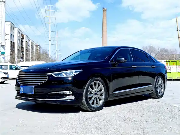 Ford Taurus 2019