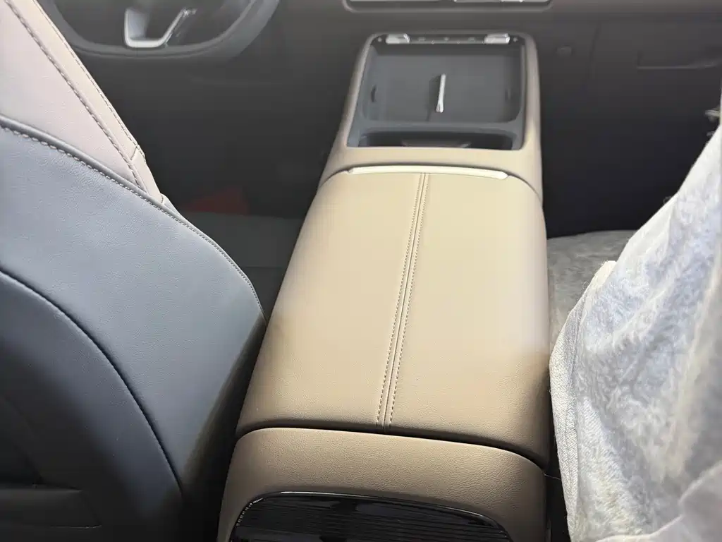Changan CS55 PLUS PHEV 2026 — фото 14